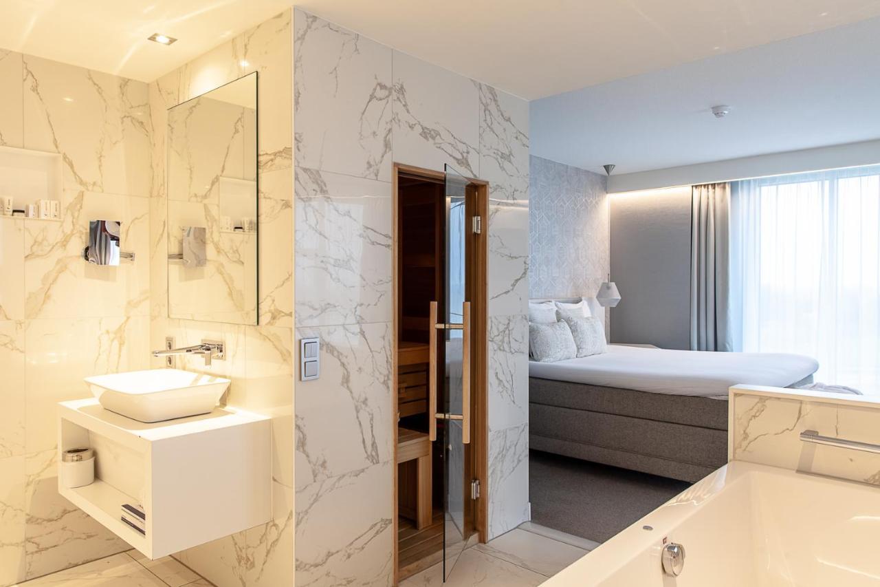 Van Der Valk Hotel Groningen-Hoogkerk Eelderwolde Экстерьер фото